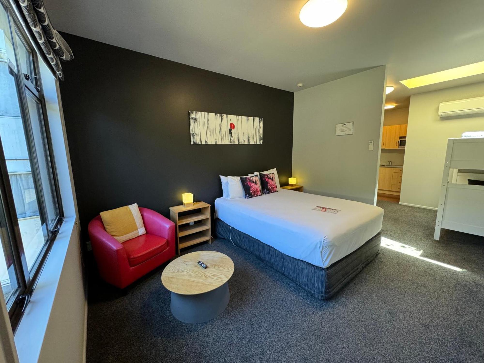 Snowhaven Motel Охакун Екстериор снимка